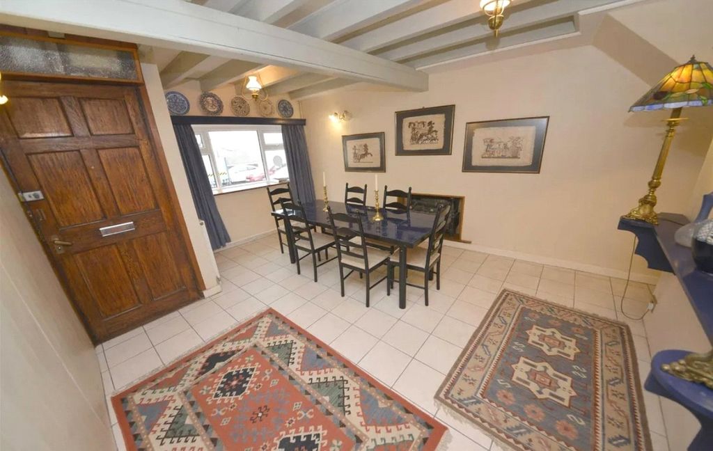 Property photo 3 of 23 Picture No. 07