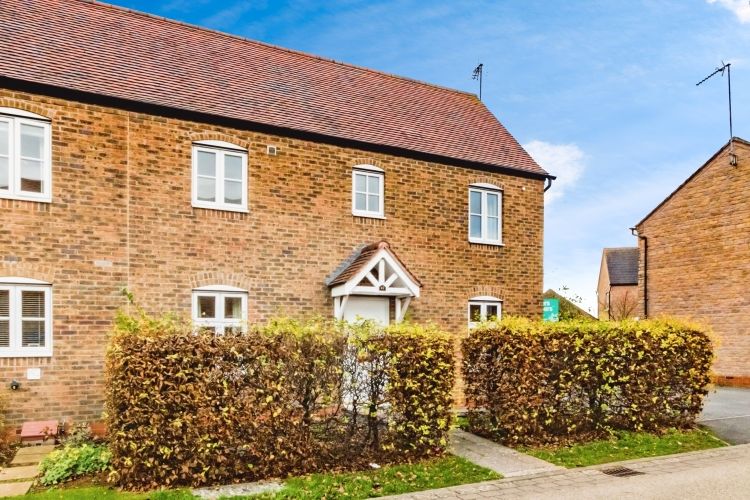 Property photo 1 of 9 B7B3A569-79494