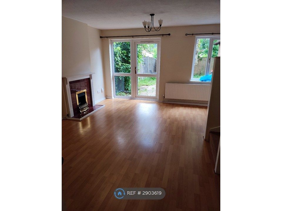 Property photo 3 of 7