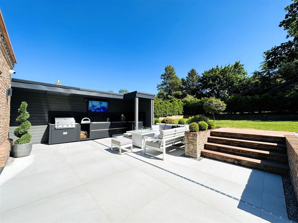 Property photo 1 of 38 Rear