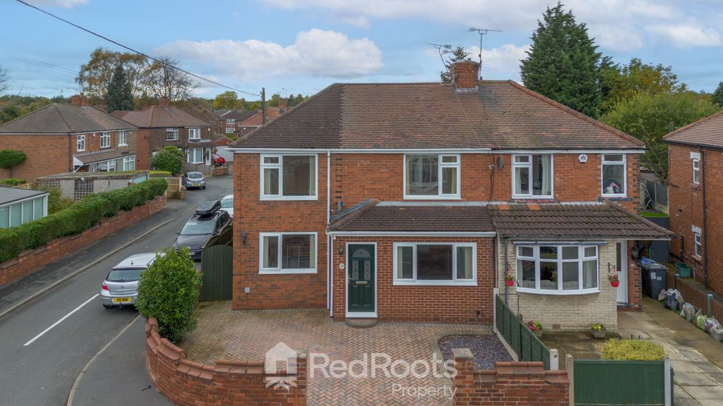 Property photo 1 of 32 3711623