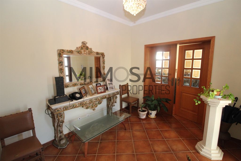 Property photo 2 of 55