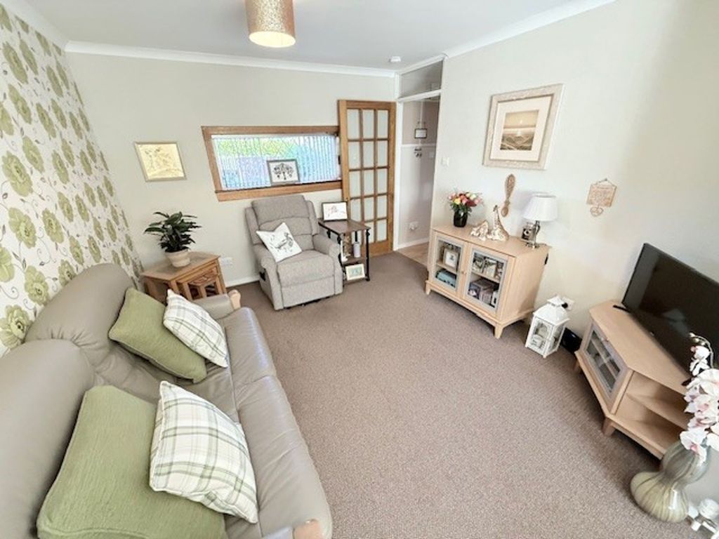 Property photo 3 of 25