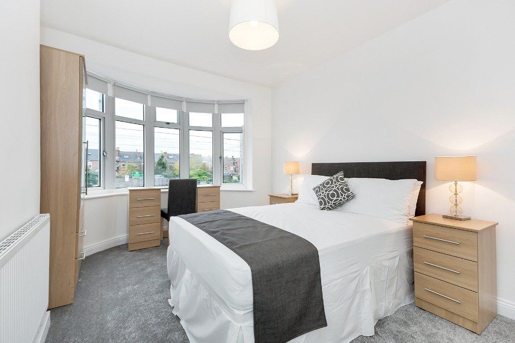 Property photo 3 of 10 Bedroom 2