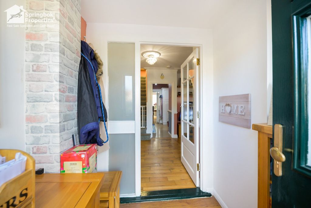 Property photo 2 of 19 Image 1