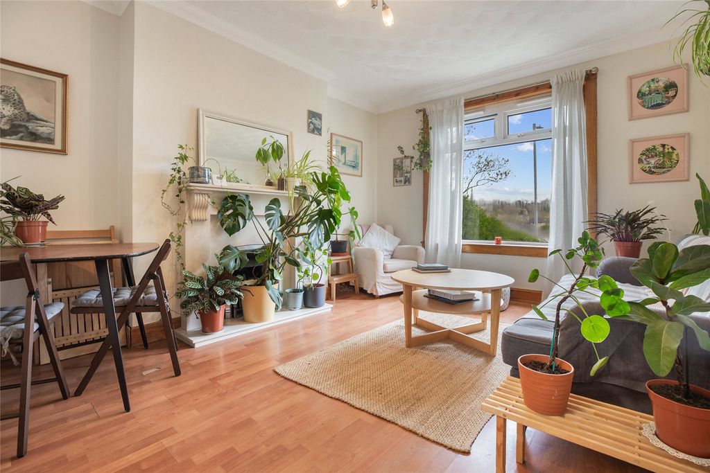 Property photo 3 of 18 Picture No. 28