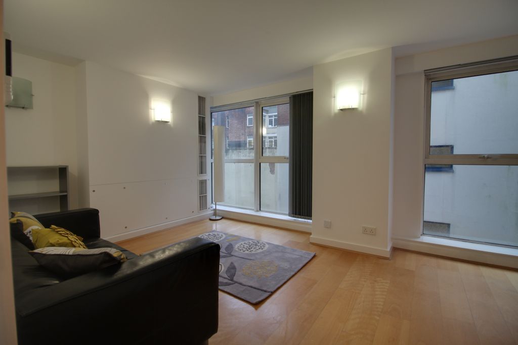Property photo 3 of 9