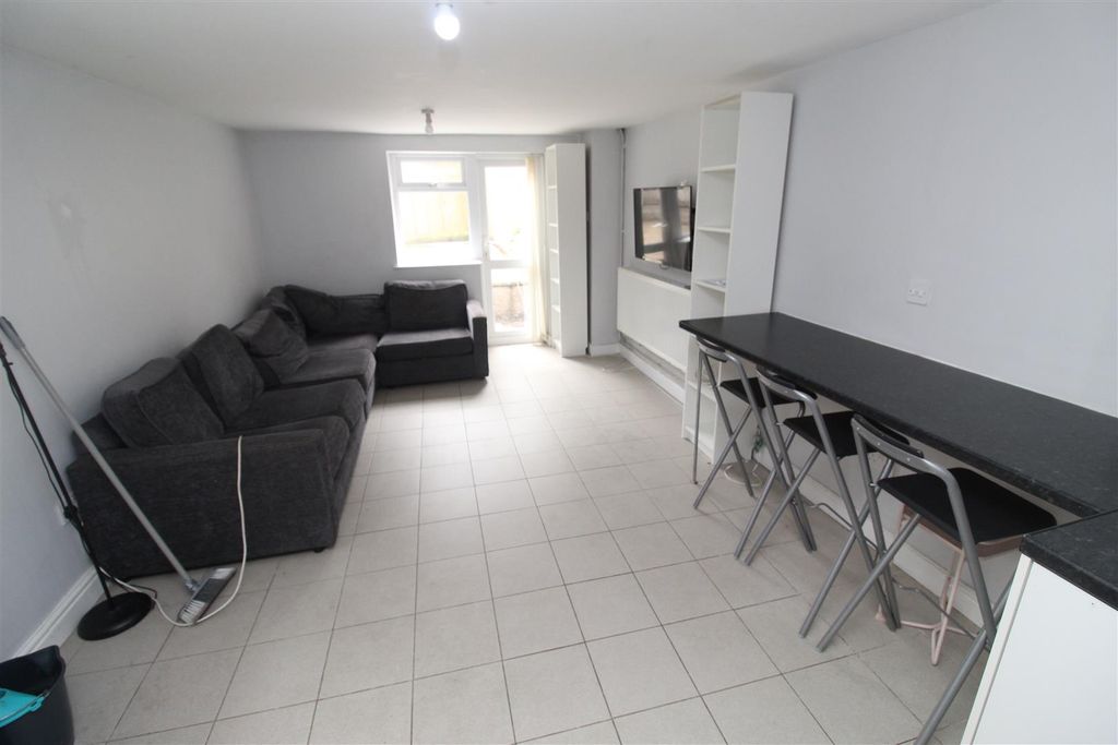 Property photo 3 of 19 Img_0589.Jpg