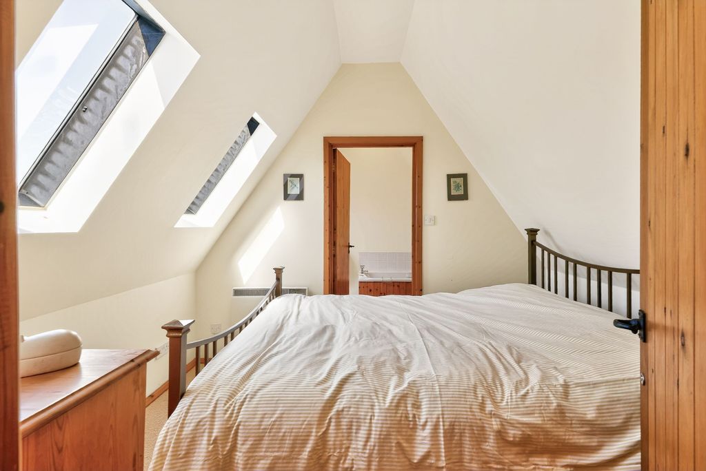 Additional image 26 of 5 bed semi-detached house for saleEarning Street, Godmanchester PE29
