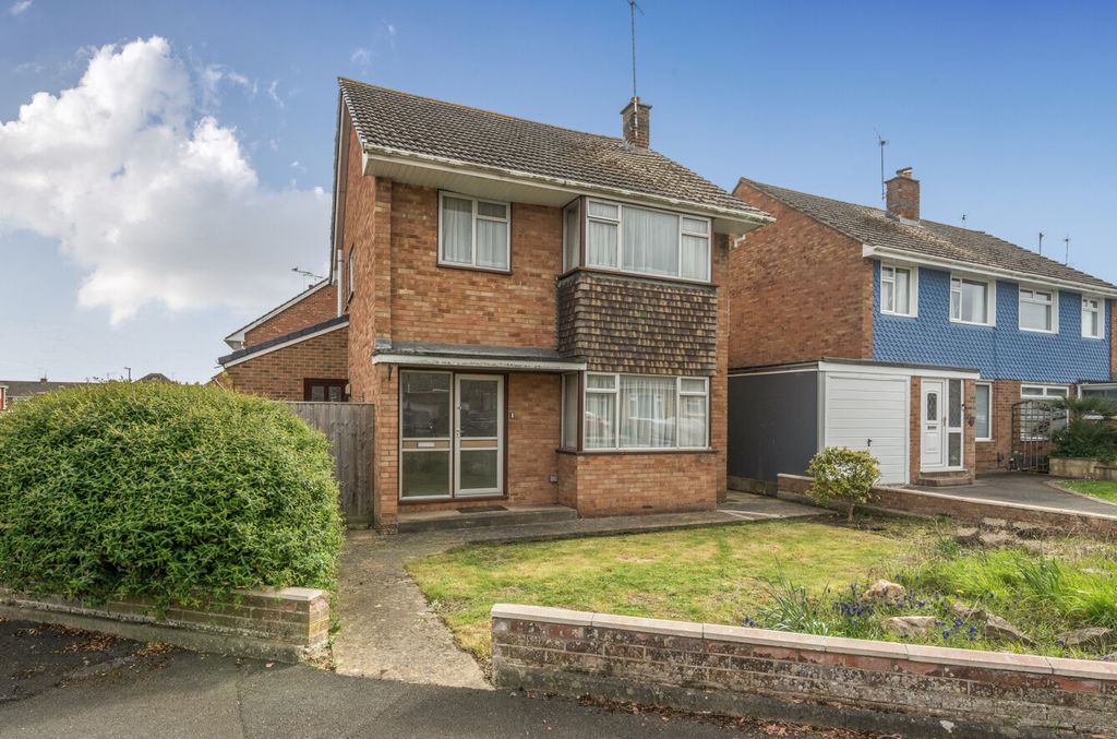 Property photo 1 of 12 1447207169E120743523c