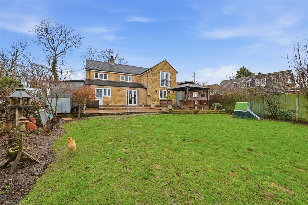 Property photo 2 of 30 P1155109.Jpg