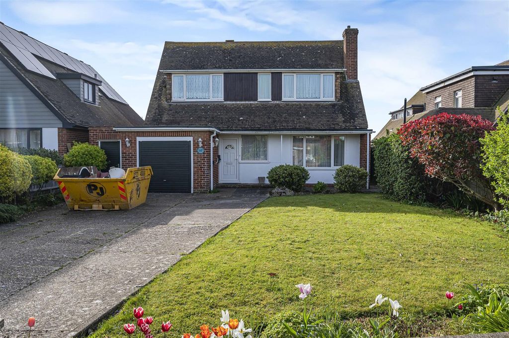 Property photo 1 of 15 Front