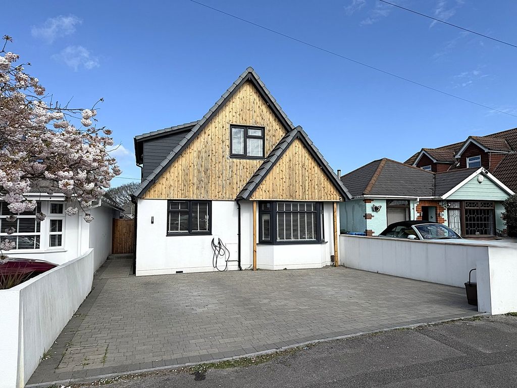 Property photo 1 of 37