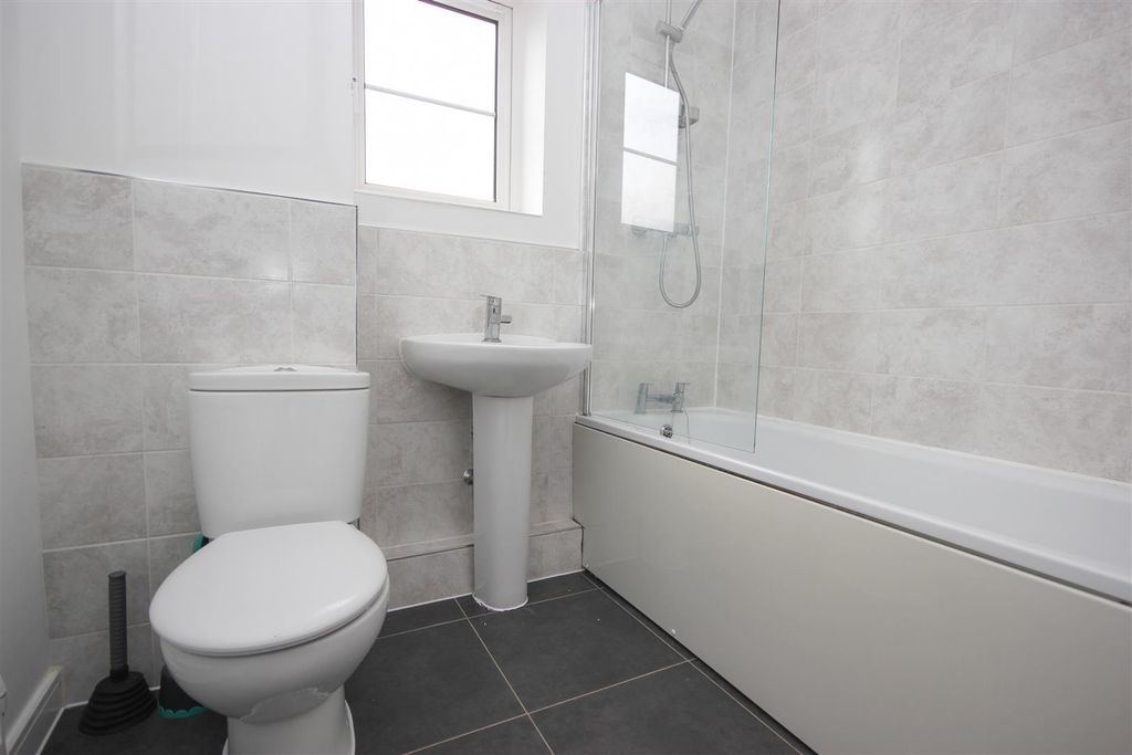Property photo 3 of 8 Img_6265.Jpg