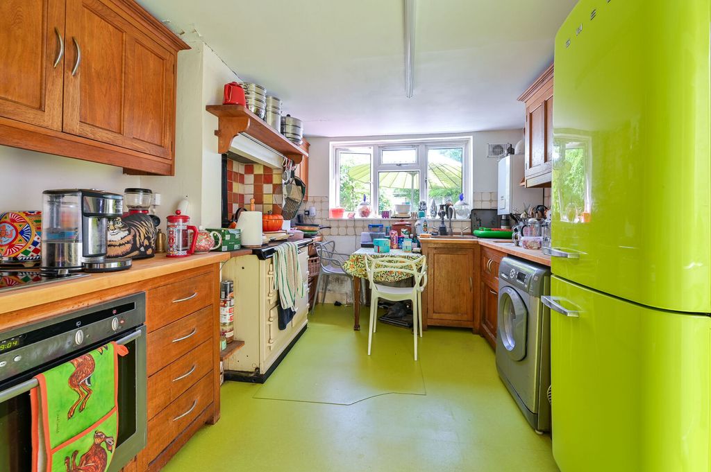Property photo 3 of 15