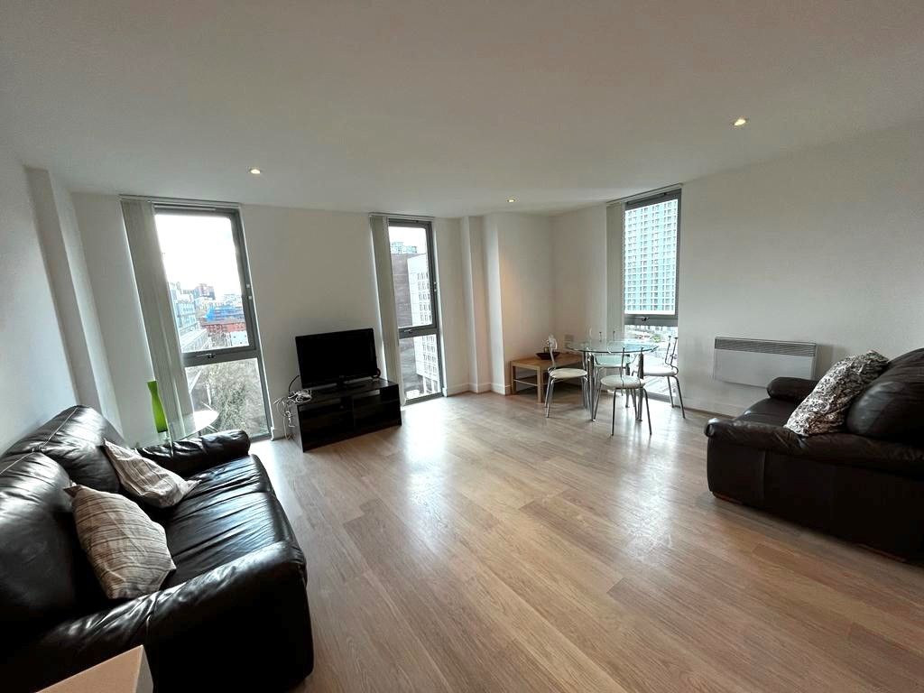 Property photo 2 of 7