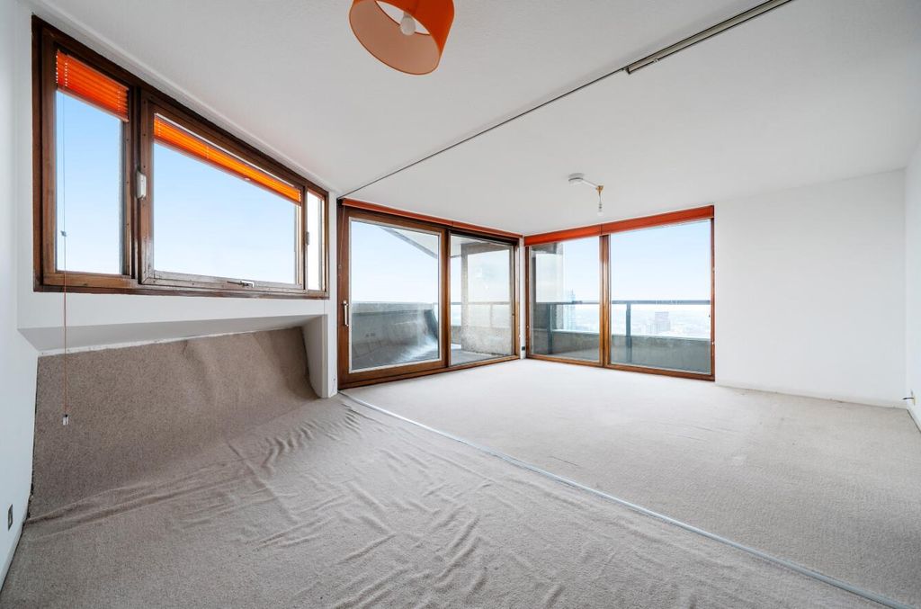 Property photo 2 of 19 1394345-6-695d1326ce43B.Jpg