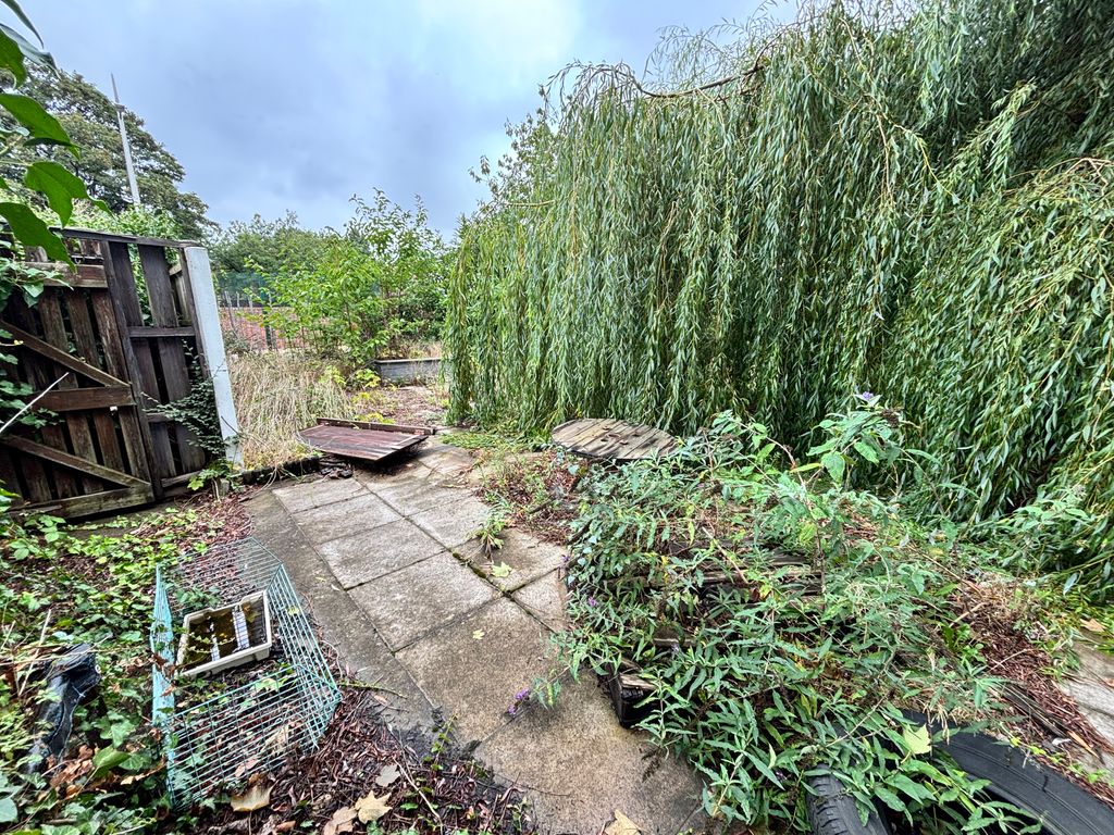 Property photo 2 of 14