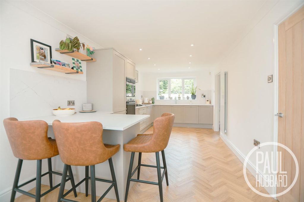 Property photo 2 of 24 7R5A1129-2.Jpg
