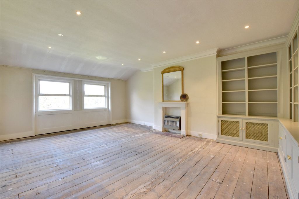 Property photo 2 of 14 Picture No. 09