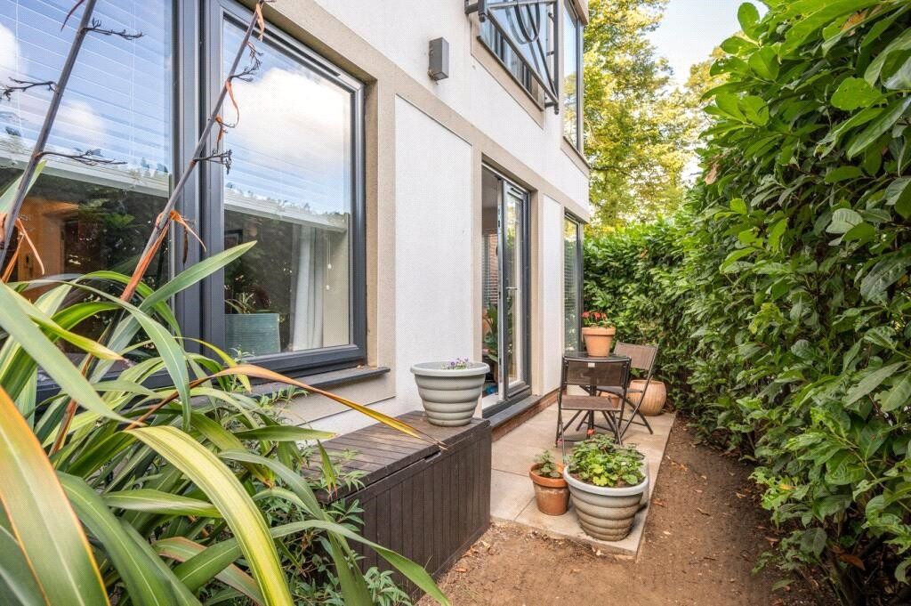 Property photo 3 of 11 Picture No. 01