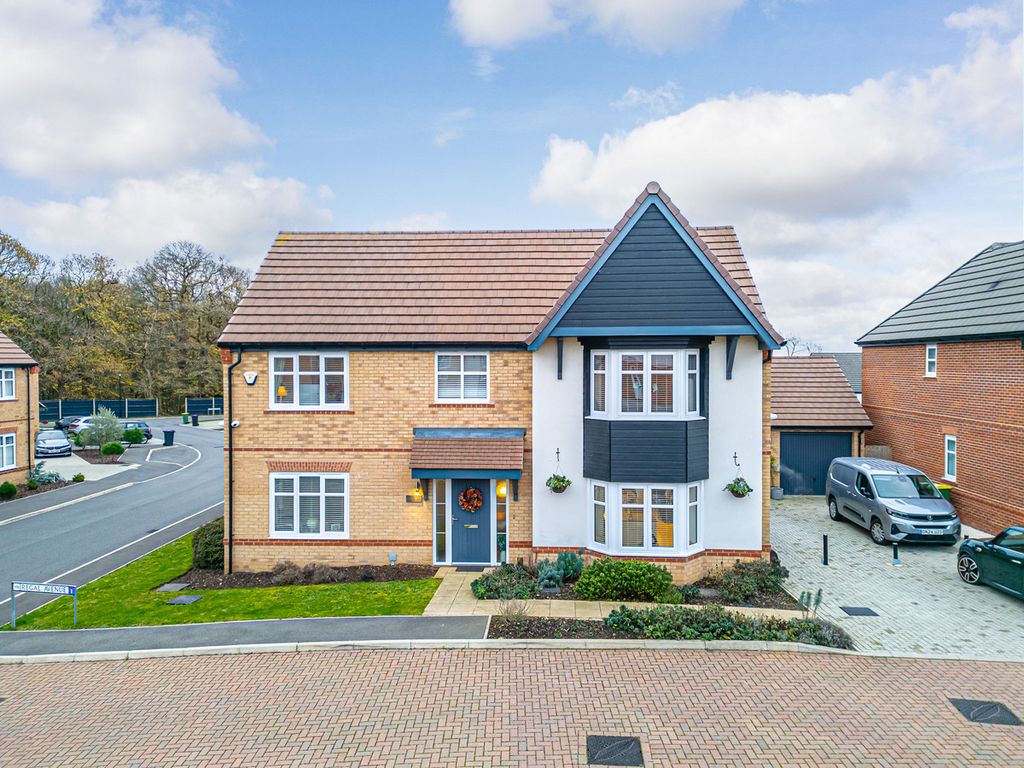 Property photo 1 of 31