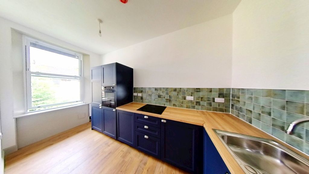 Property photo 1 of 13 Picture No. 07
