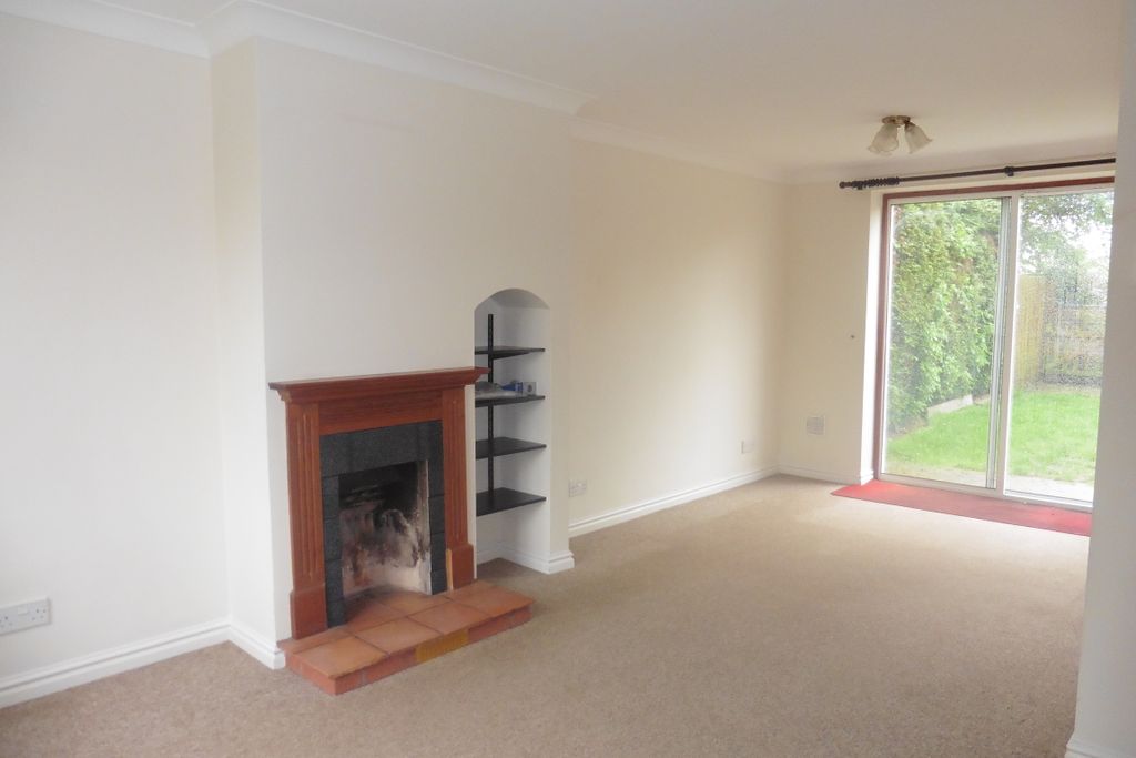 Property photo 2 of 7 Sitting Room