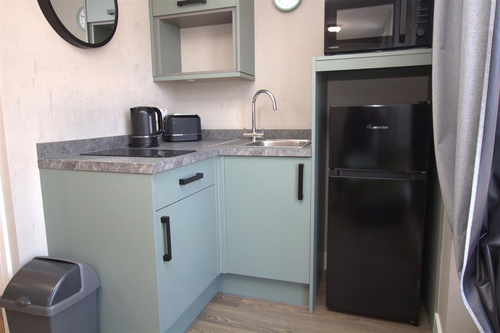 Property photo 2 of 4 Kitchen Example.Jpg