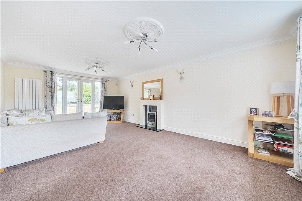 Property photo 3 of 23 Picture No. 01