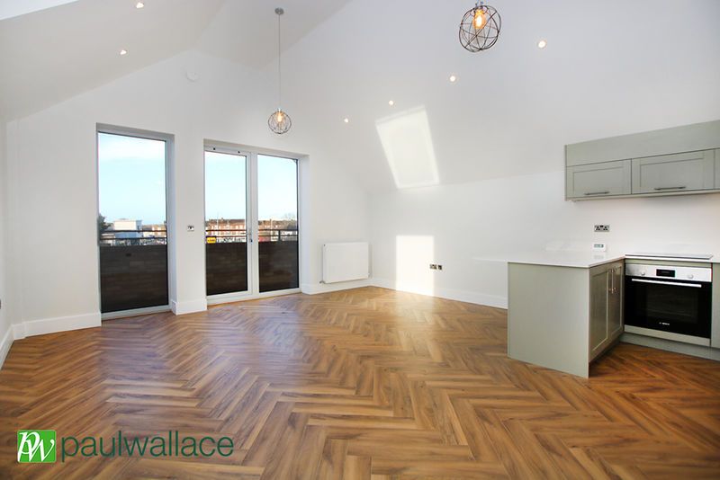 Property photo 2 of 15 Lounge/Kitchen