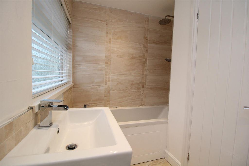 Property photo 3 of 12 Img_5704.Jpg