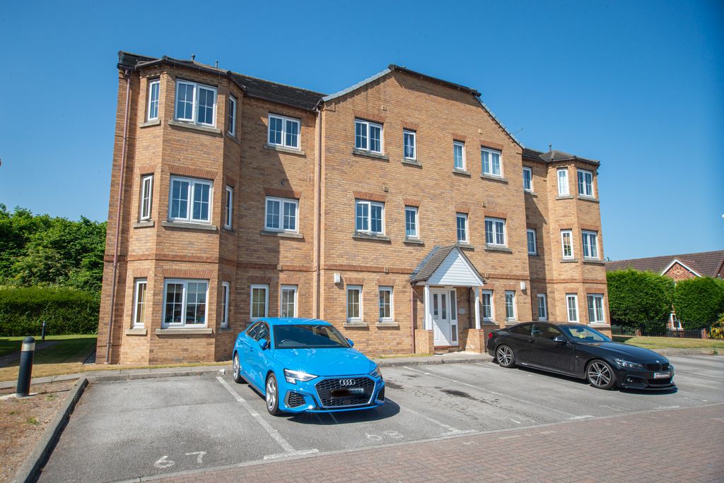 Property photo 1 of 9