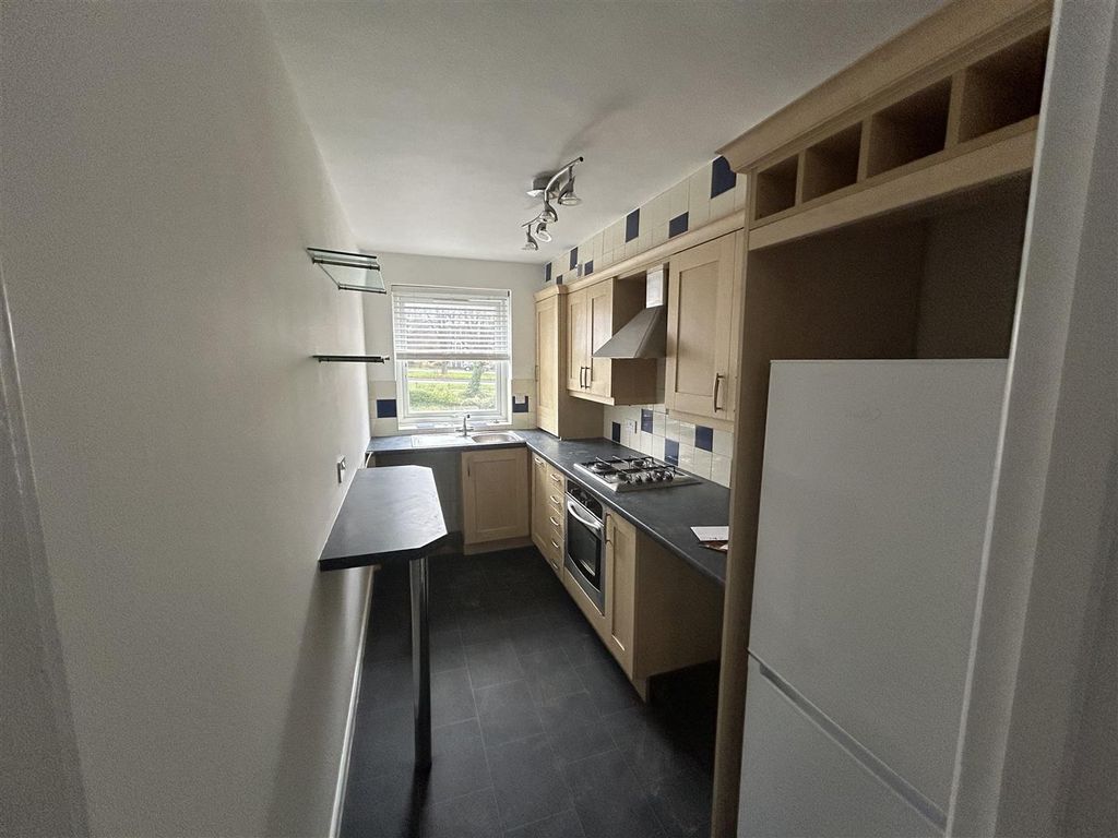 Property photo 3 of 5 Img_5002.Jpg
