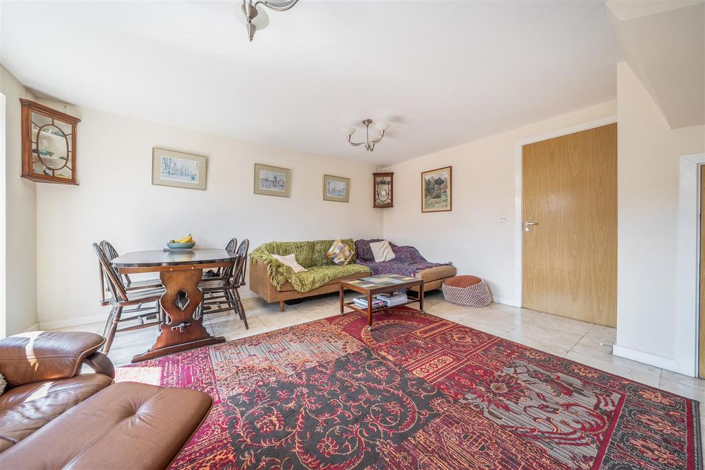 Property photo 3 of 17 1486979 (8).Jpg