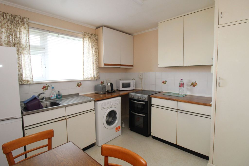 Additional image 4 of 2 bed semi-detached bungalow for saleWaterleat Close, Paignton TQ3