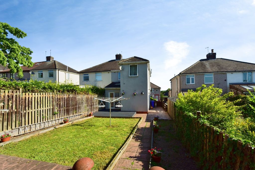 Property photo 3 of 18 Pbox-Img.Jpg