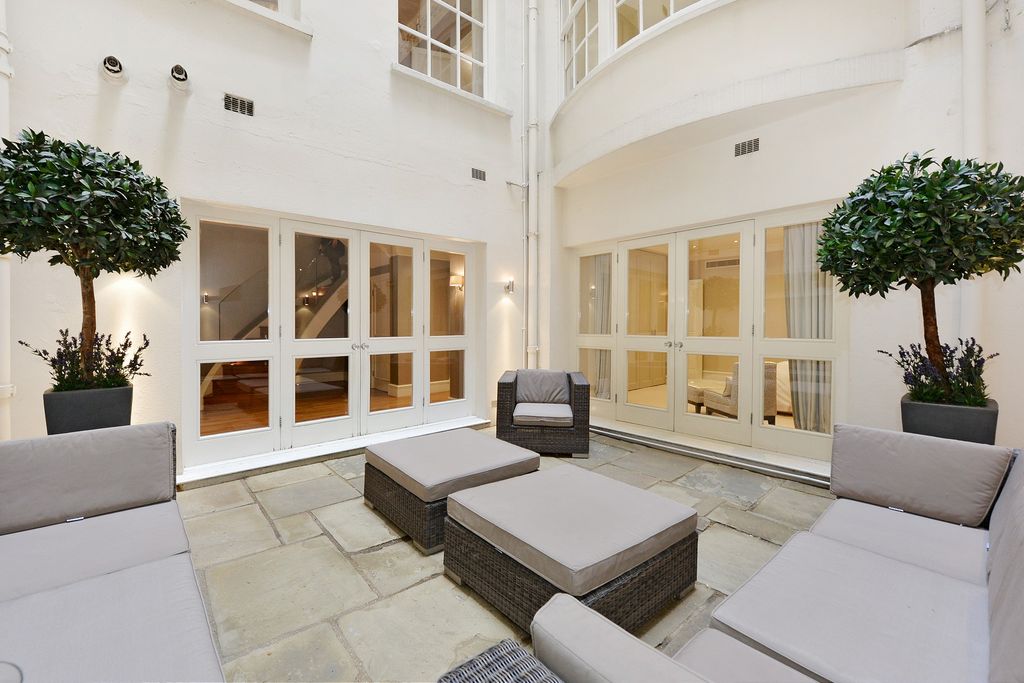 Additional image 15 of 4 bed flat to rentUpper Grosvenor Street, Westminster, London W1K