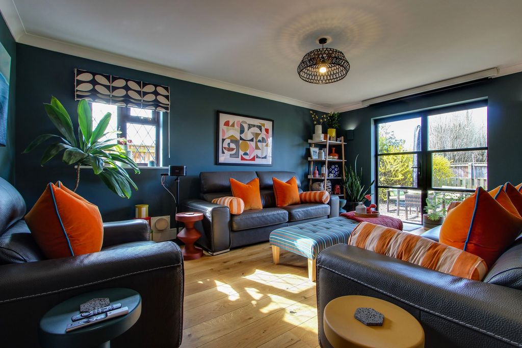 Property photo 3 of 26