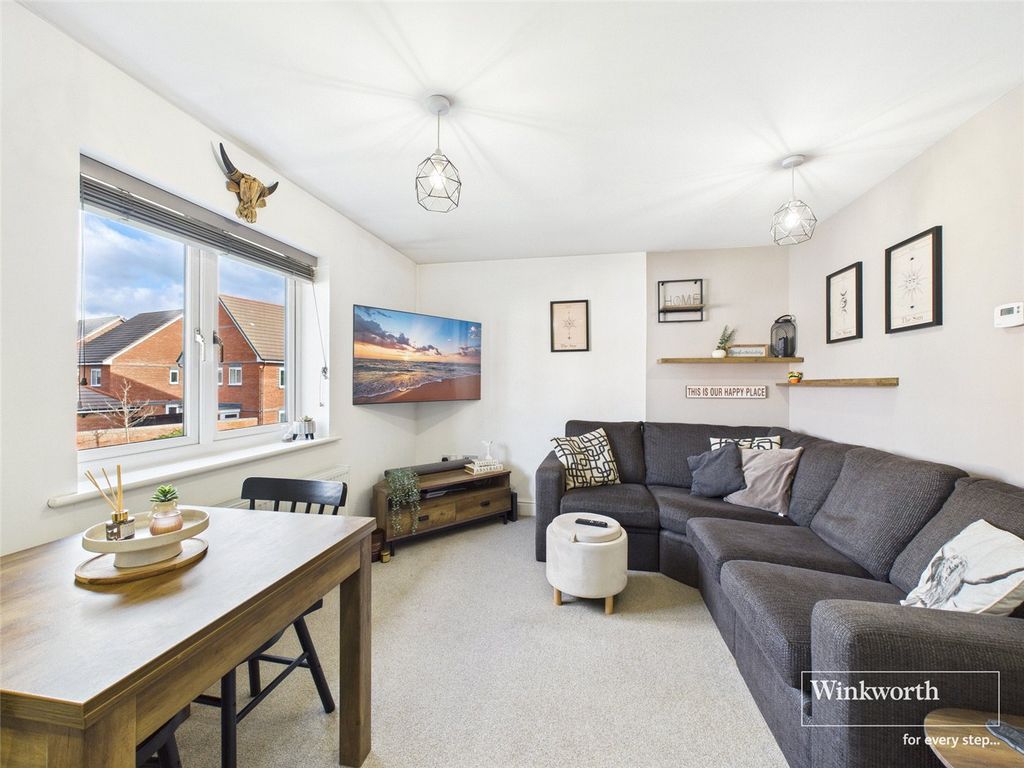 Property photo 2 of 15 Picture No. 13