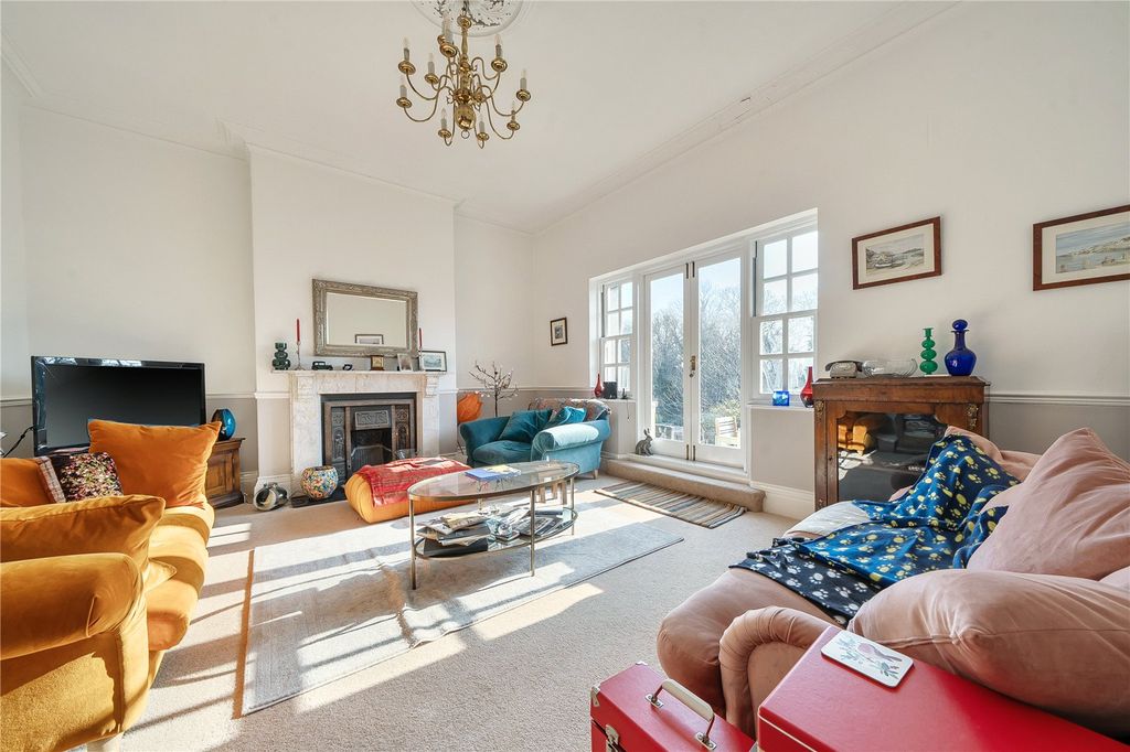 Property photo 3 of 13 Picture No. 20