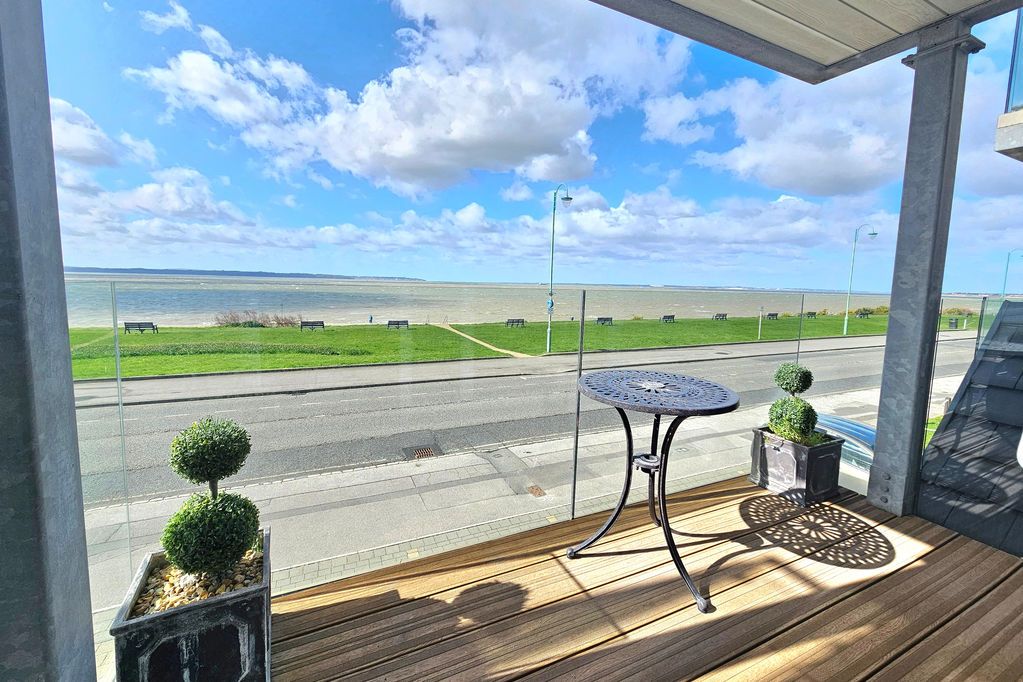 Property photo 2 of 13 Balcony