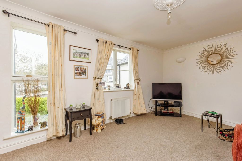 Property photo 3 of 15 Photography
