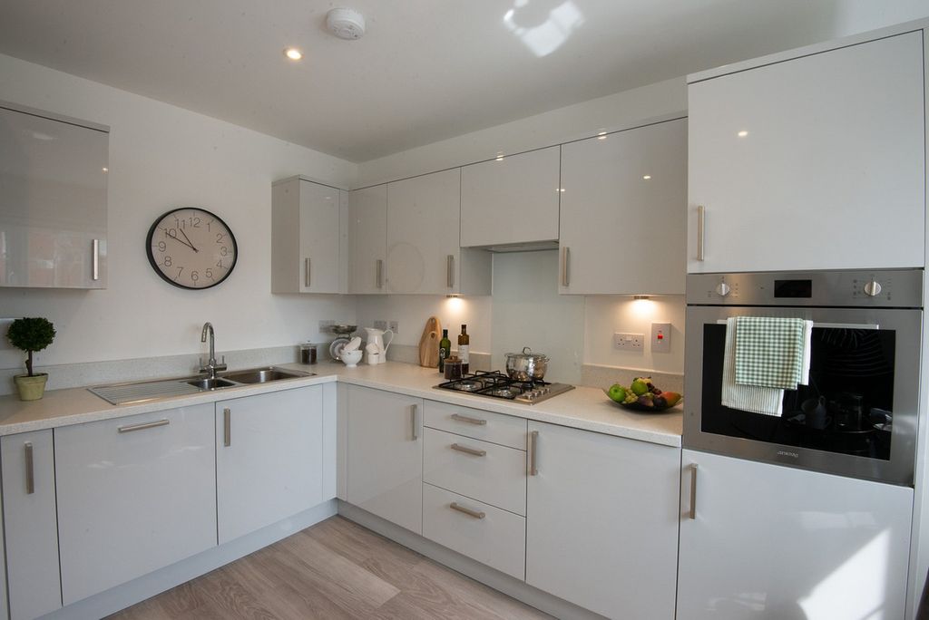 Property photo 2 of 13