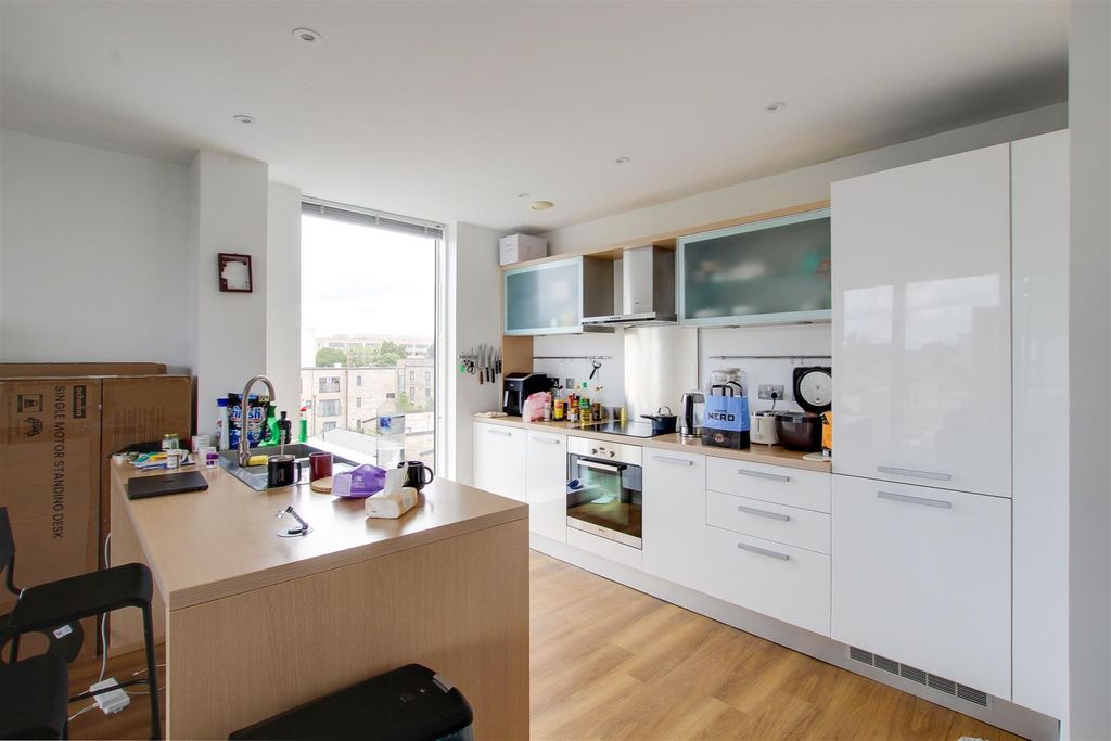 Property photo 3 of 14 Img_0244-Img_0246.Jpg