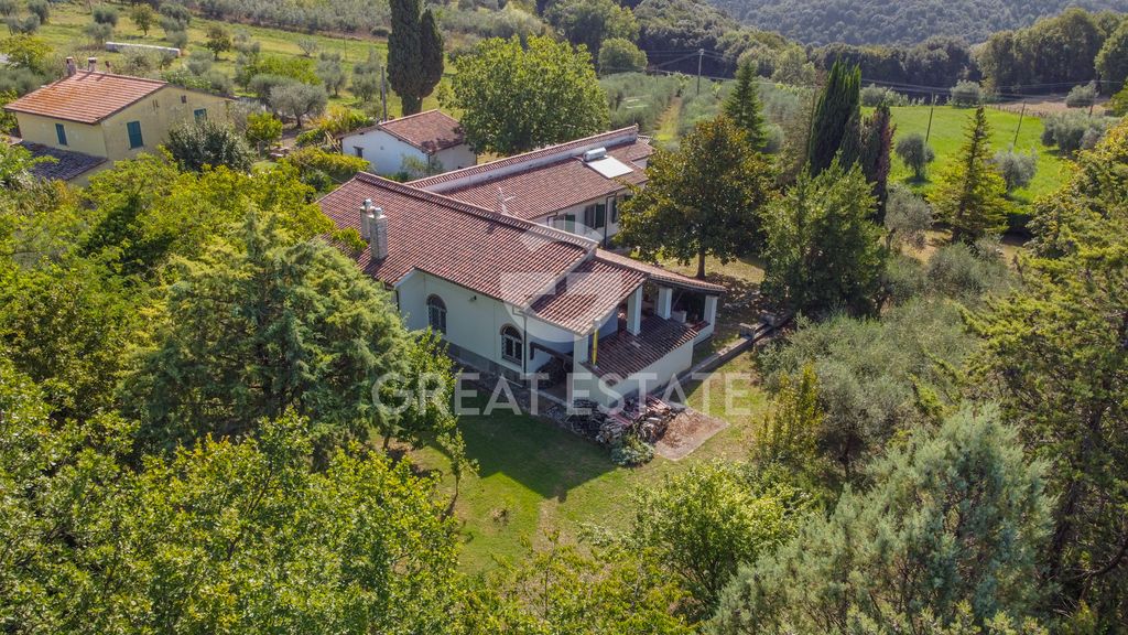 Property photo 1 of 29 Exteriors