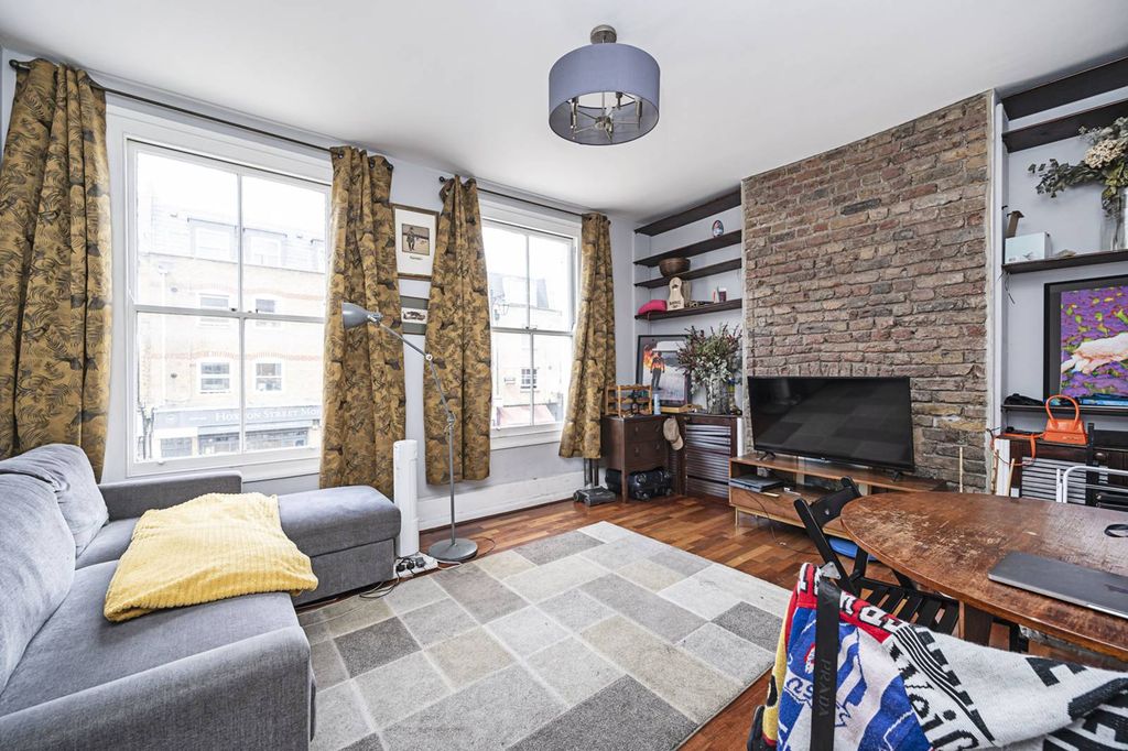 Property photo 2 of 5