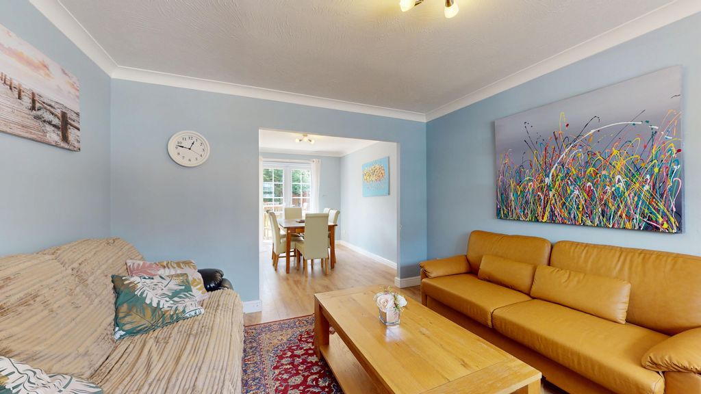 Property photo 3 of 30