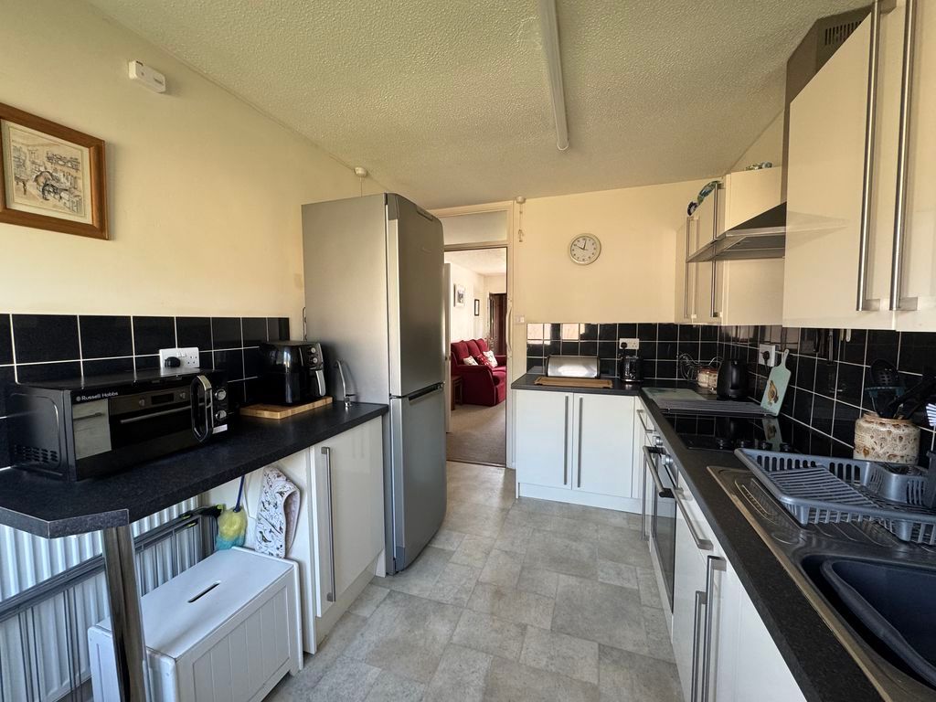 Property photo 2 of 15 Kitchen B