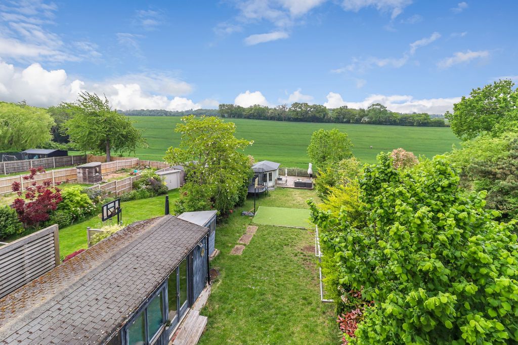 Property photo 1 of 37
